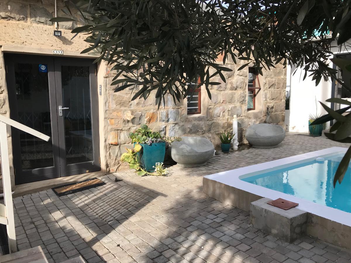 The Cove Guesthouse, 모젤베이 외부 사진